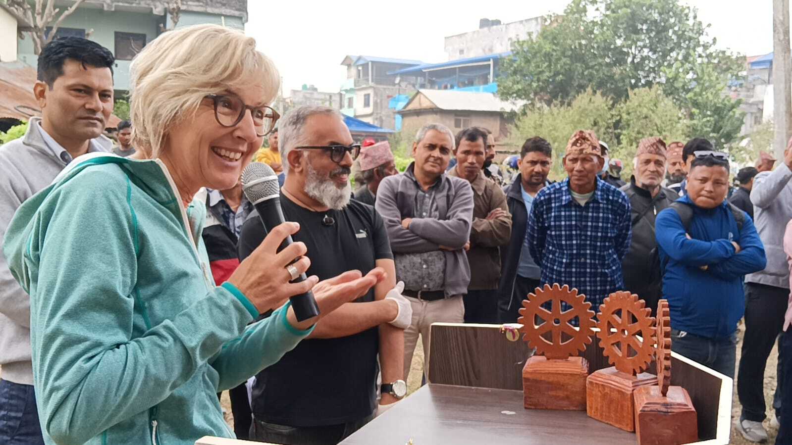 कावासोतीमा रोटरी क्लबको निःशुल्क मोतिविन्दु अपरेशन शिविरमा दोस्रो दिन १२४ जनाको सफल शल्यक्रिया